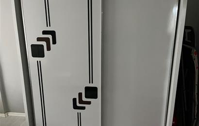 CENTURY 21 VİZYONDAN KIRMIZITOPRAKTA KİRALIK EŞYALI 2+1 DAİRE