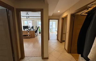 ŞEVKİ BEY SOKAKTA YENİ BİNADA 2+1 SATILIK DAİRE