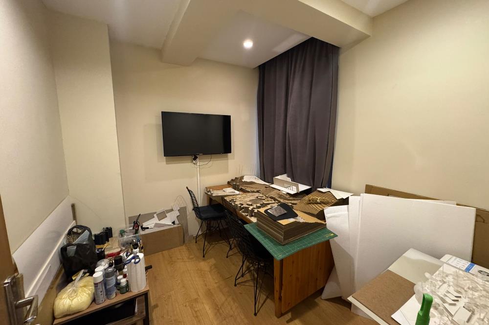 ŞEVKİ BEY SOKAKTA YENİ BİNADA 2+1 SATILIK DAİRE