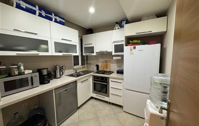 ŞEVKİ BEY SOKAKTA YENİ BİNADA 2+1 SATILIK DAİRE