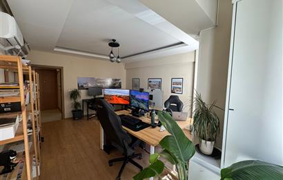 ŞEVKİ BEY SOKAKTA YENİ BİNADA 2+1 SATILIK DAİRE