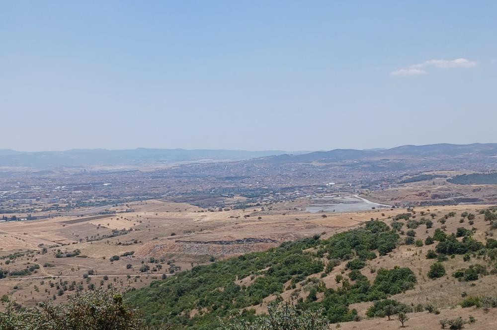 C21 LOCA'DAN KÖTEYLİ MAHALLESİNDE ŞEHİR MANZARALI SATILIK TARLA