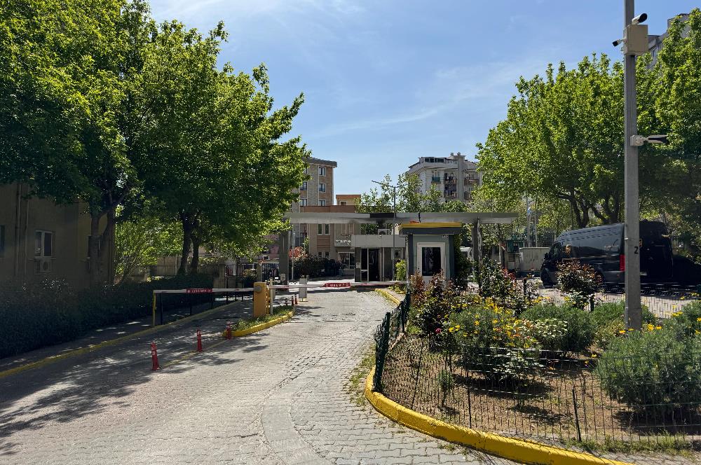 TUZLA ŞİFA MAHALLESİ KİPTAŞ KONUTLARINDA SATILIK FERAH DAİRE