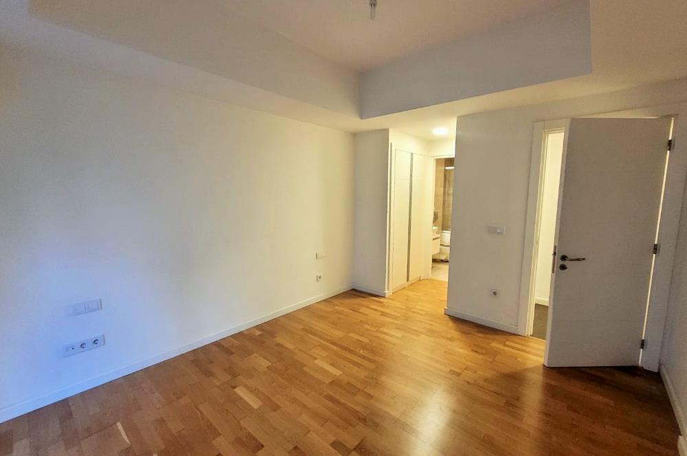CENTURY 21'DEN STARLİFE SİTESİNDE BOŞ, TERTEMİZ SATILIK DAİRE...