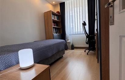 KÜÇÜK ÇAMLICA ANA ARTERLERE VE MERKEZE YAKIN BAKIMLI SATILIK