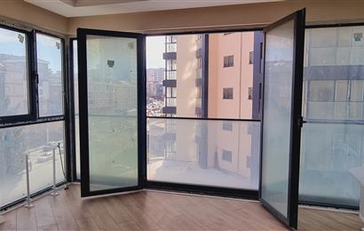 Kartal, Cevizli, Acron Twins'de Kiralık 3+1