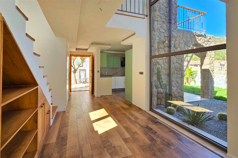Satılık Villa Datça Ilıca Havuzlu Tam Müstakil Denize 450 metre