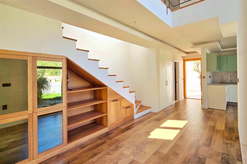 Satılık Villa Datça Ilıca Havuzlu Tam Müstakil Denize 450 metre
