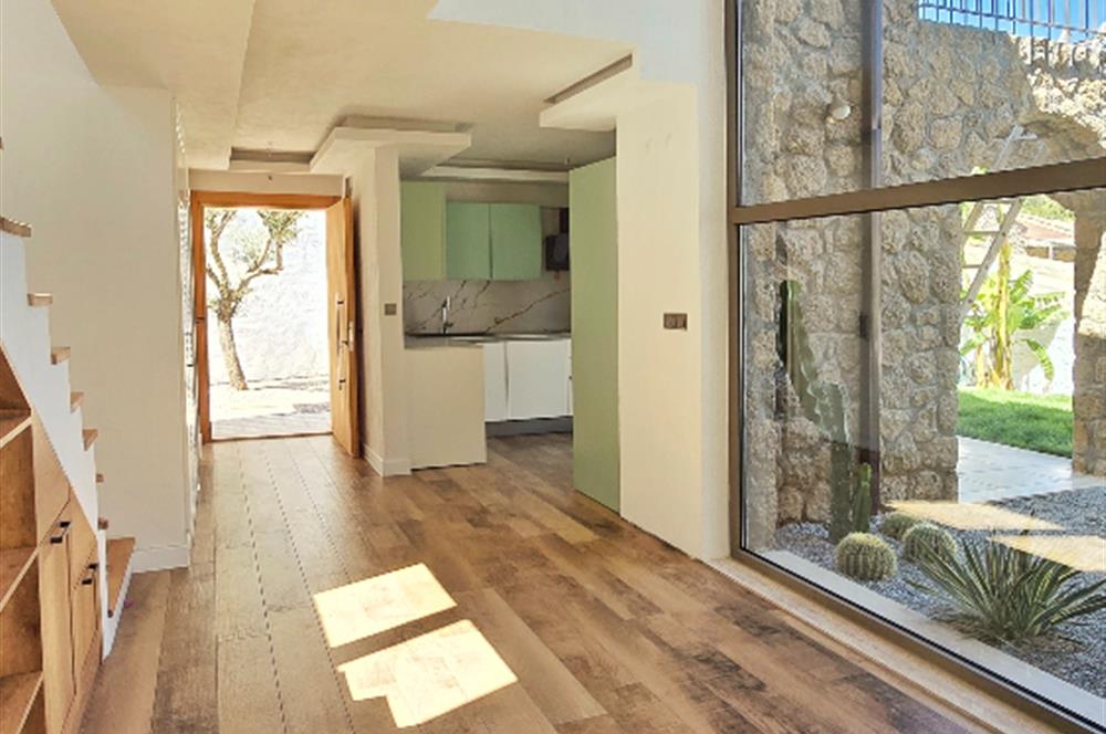 Satılık Villa Datça Ilıca Havuzlu Tam Müstakil Denize 450 metre