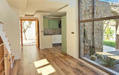 Satılık Villa Datça Ilıca Havuzlu Tam Müstakil Denize 450 metre