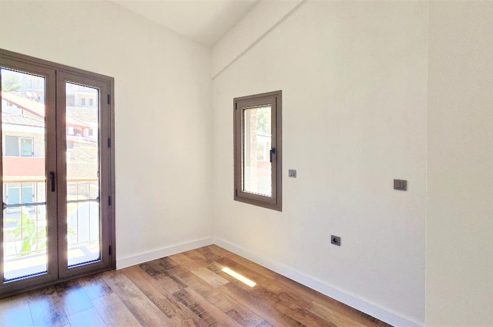 Satılık Villa Datça Ilıca Havuzlu Tam Müstakil Denize 450 metre
