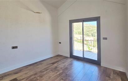 Satılık Villa Datça Ilıca Havuzlu Tam Müstakil Denize 450 metre
