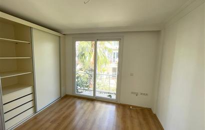 Karabağ'da Deniz Manzaralı Yıllık  Kiralık Villa 