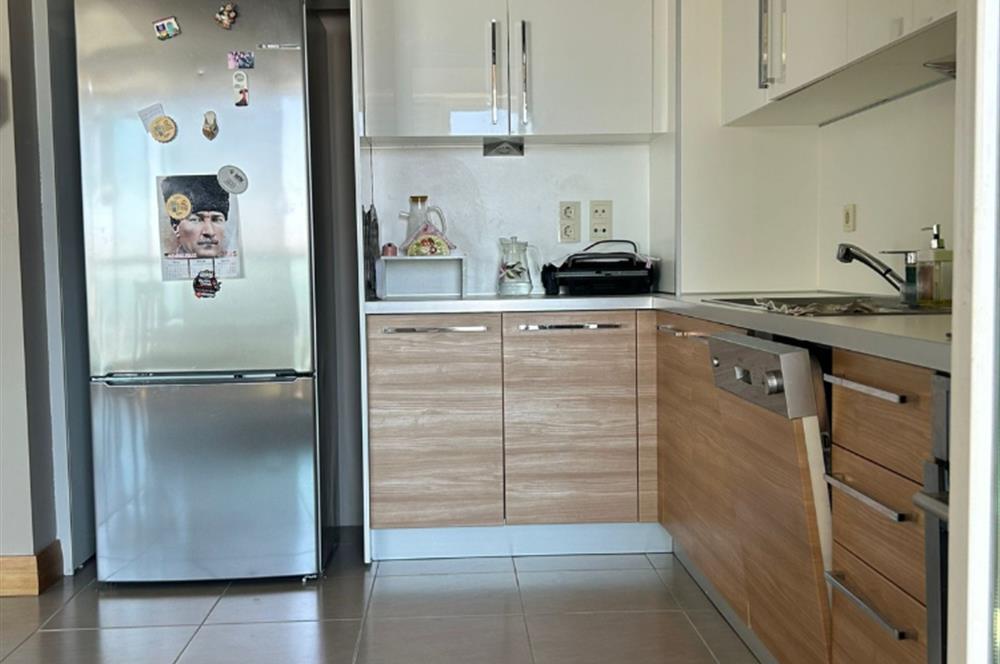 Century 21 Neo' dan satılık, Ataşehir SKY TOWERS deniz manzaralı 2+1 lüks daire