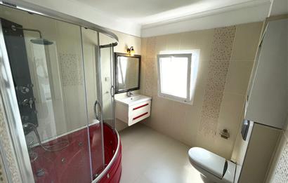 Karabağ'da Deniz Manzaralı Yıllık  Kiralık Villa 