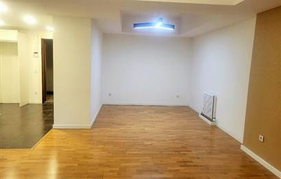 CENTURY 21'DEN STARLİFE SİTESİNDE BOŞ, TERTEMİZ SATILIK DAİRE...