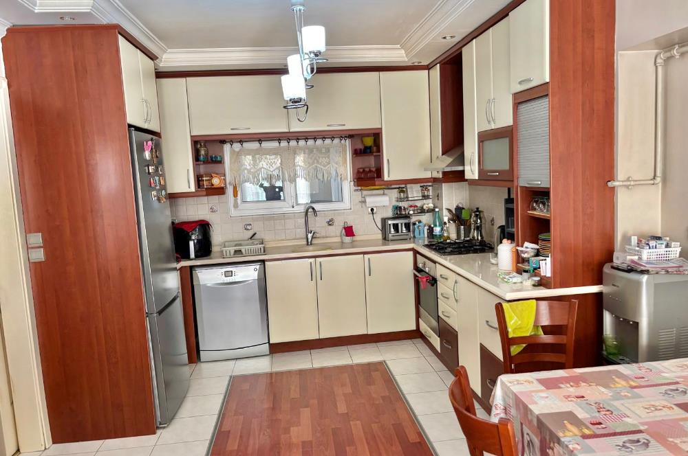 Fesleğen Mahallesi Satılık 3+1 Daire