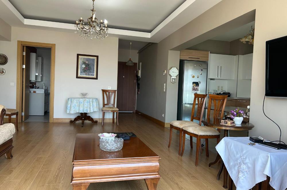 Century 21 Neo' dan satılık, Ataşehir SKY TOWERS deniz manzaralı 2+1 lüks daire