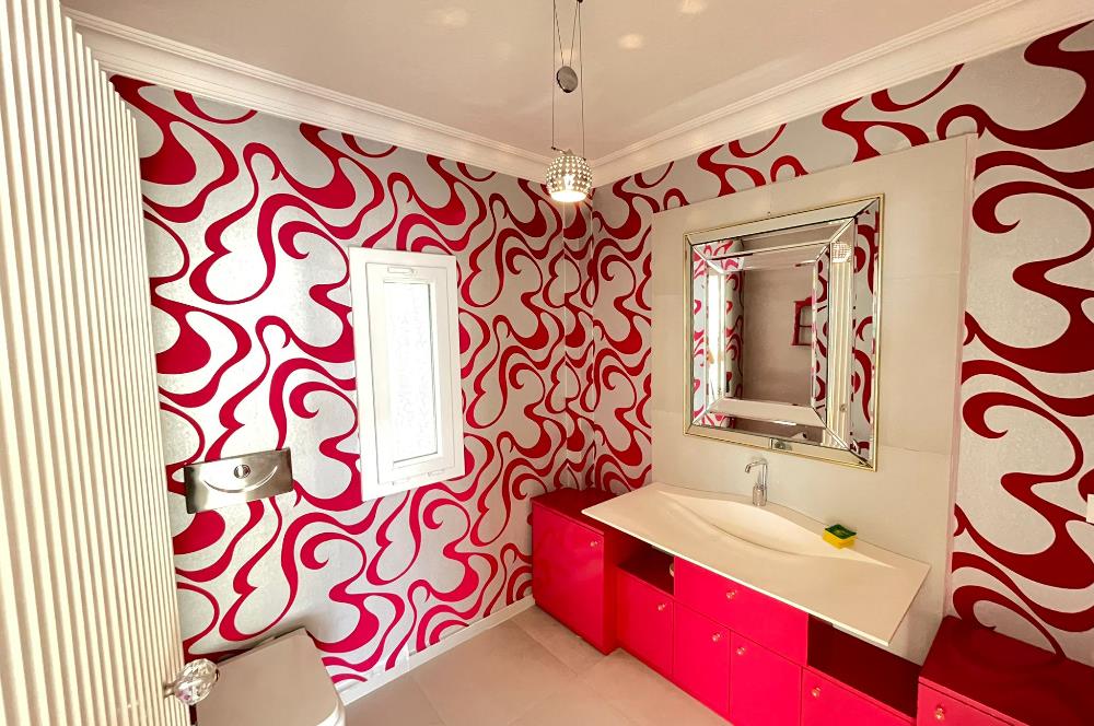 Karabağ'da Deniz Manzaralı Yıllık  Kiralık Villa 