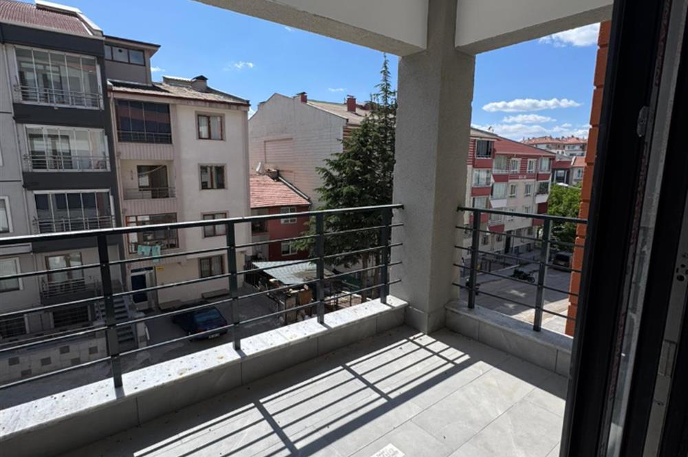 AYGÜN AVCI'DAN SEĞMENLERDE YENİ KİRALIK BOŞ 1+1 DAİRE