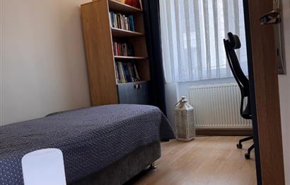 KÜÇÜK ÇAMLICA ANA ARTERLERE VE MERKEZE YAKIN BAKIMLI SATILIK