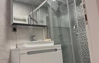 KÜÇÜK ÇAMLICA ANA ARTERLERE VE MERKEZE YAKIN BAKIMLI SATILIK