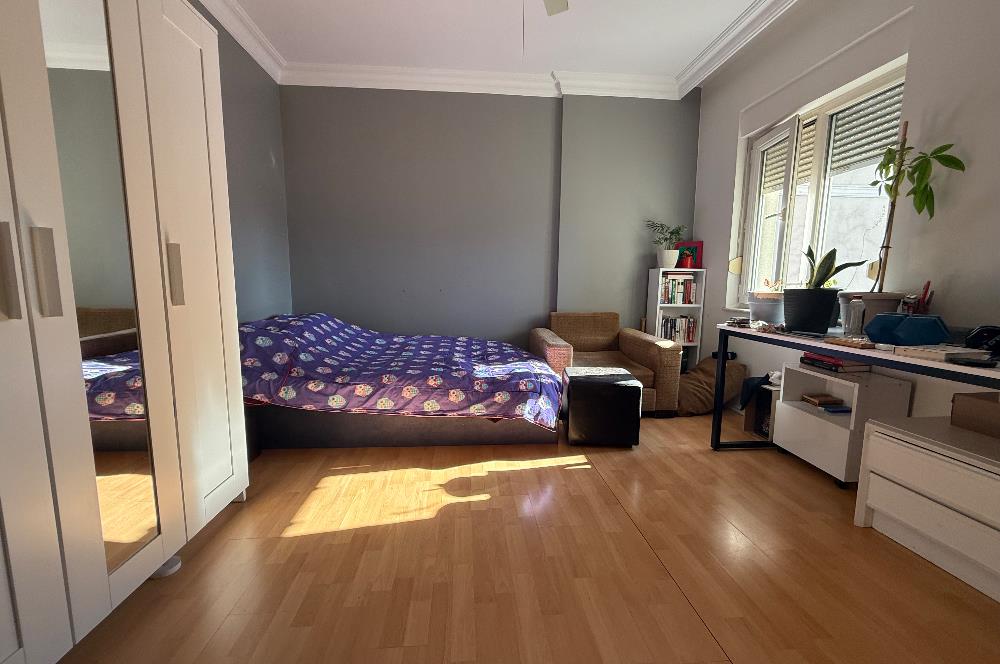 GÖZTEPE KONUTLARI GENİŞ BAKIMLI BALKONLU HAVUZLU 3+1 SATILIK