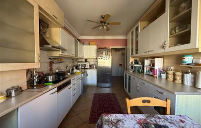 GÖZTEPE KONUTLARI GENİŞ BAKIMLI BALKONLU HAVUZLU 3+1 SATILIK