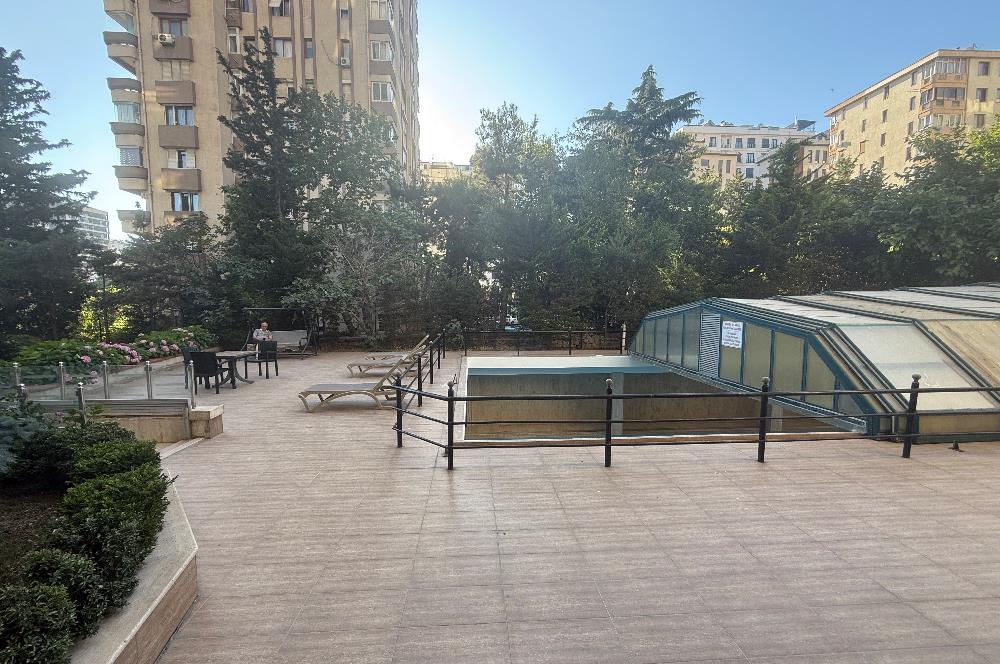 GÖZTEPE KONUTLARI GENİŞ BAKIMLI BALKONLU HAVUZLU 3+1 SATILIK