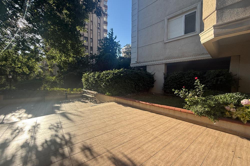 GÖZTEPE KONUTLARI GENİŞ BAKIMLI BALKONLU HAVUZLU 3+1 SATILIK