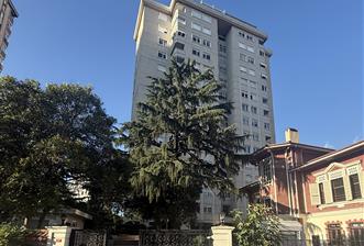 GÖZTEPE KONUTLARI GENİŞ BAKIMLI BALKONLU HAVUZLU 3+1 SATILIK