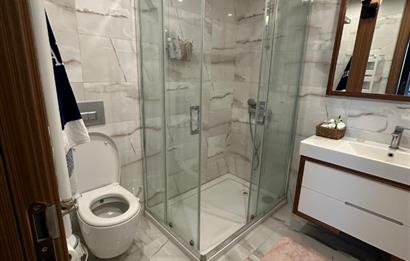 C21 ROOF'dan 2,5+1 KAPALI MUTFAK İKAMETE UYGUN BOŞ SATILIK DAİRE