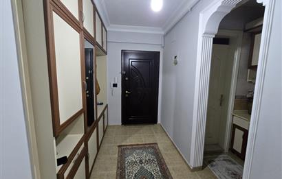 Adalet Mahallesi'nde Cadde Üzeri Önü Açık Ara Kat 3+1 Daire...