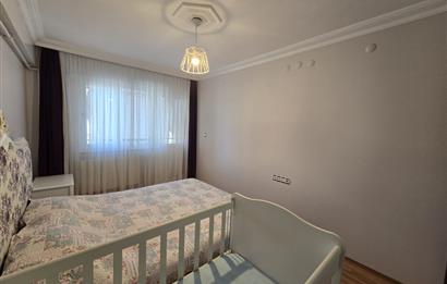Adalet Mahallesi'nde Cadde Üstü Önü Açık 3+1 Ara Kat Daire...