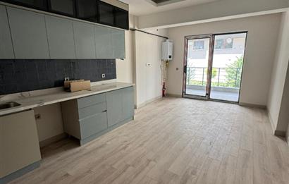 AYGÜN AVCI'DAN SEĞMENLERDE YENİ KİRALIK BOŞ 1+1 DAİRE