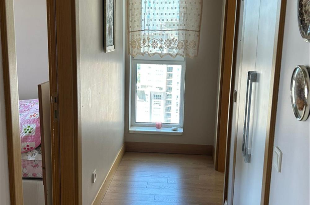 Century 21 Neo' dan satılık, Ataşehir SKY TOWERS deniz manzaralı 2+1 lüks daire