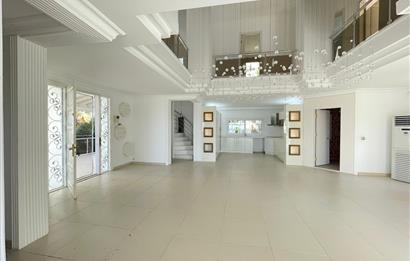 Karabağ'da Deniz Manzaralı Yıllık  Kiralık Villa 