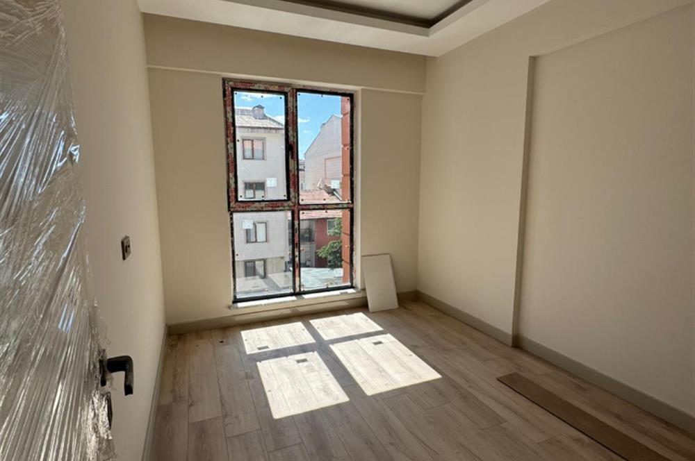AYGÜN AVCI'DAN SEĞMENLERDE YENİ KİRALIK BOŞ 1+1 DAİRE