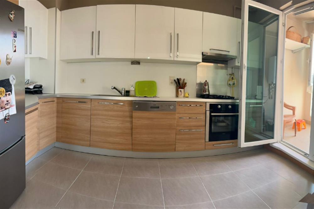 Century 21 Neo' dan satılık, Ataşehir SKY TOWERS deniz manzaralı 2+1 lüks daire