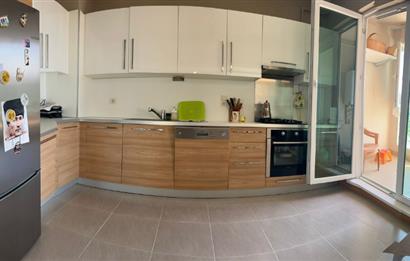 Century 21 Neo' dan satılık, Ataşehir SKY TOWERS deniz manzaralı 2+1 lüks daire