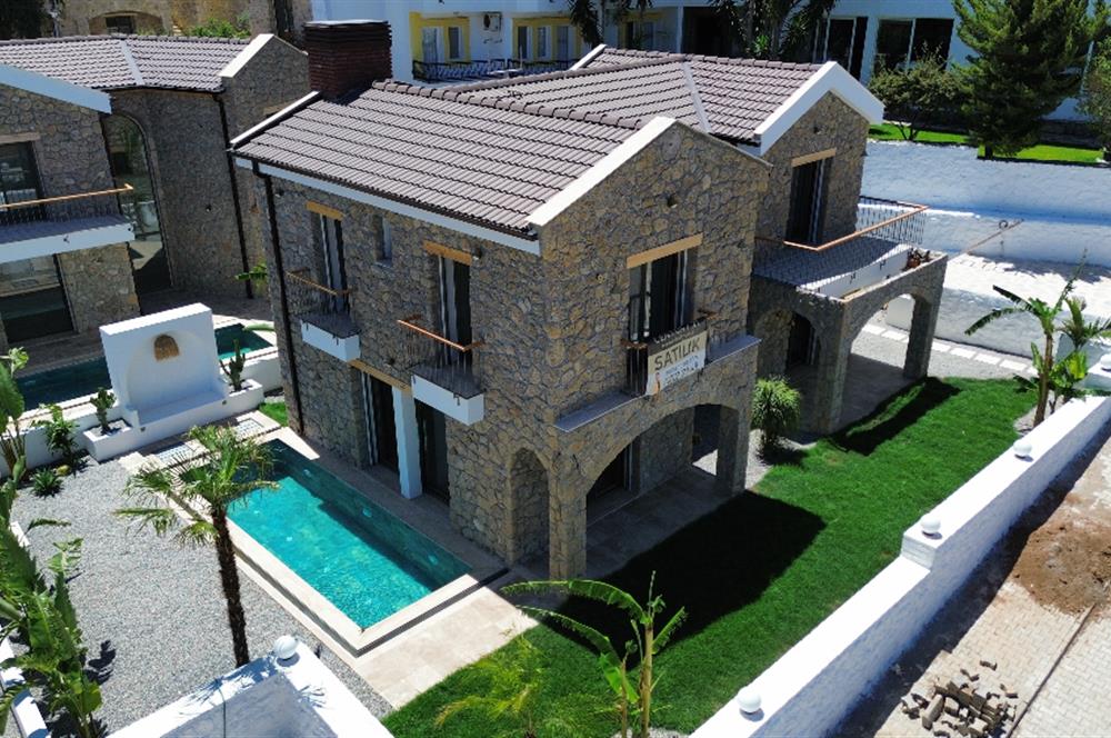 Satılık Villa Datça Ilıca Havuzlu Tam Müstakil Denize 450 metre