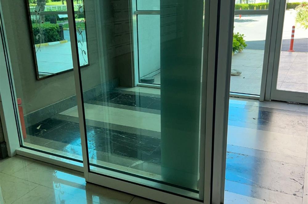 Century 21 Neo' dan satılık, Ataşehir SKY TOWERS deniz manzaralı 2+1 lüks daire
