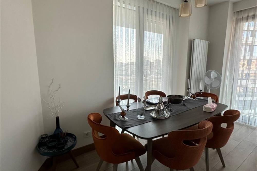 C21 ROOF'dan 2,5+1 KAPALI MUTFAK İKAMETE UYGUN BOŞ SATILIK DAİRE