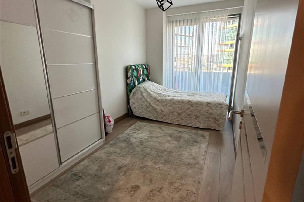 C21 ROOF'dan 2,5+1 KAPALI MUTFAK İKAMETE UYGUN BOŞ SATILIK DAİRE