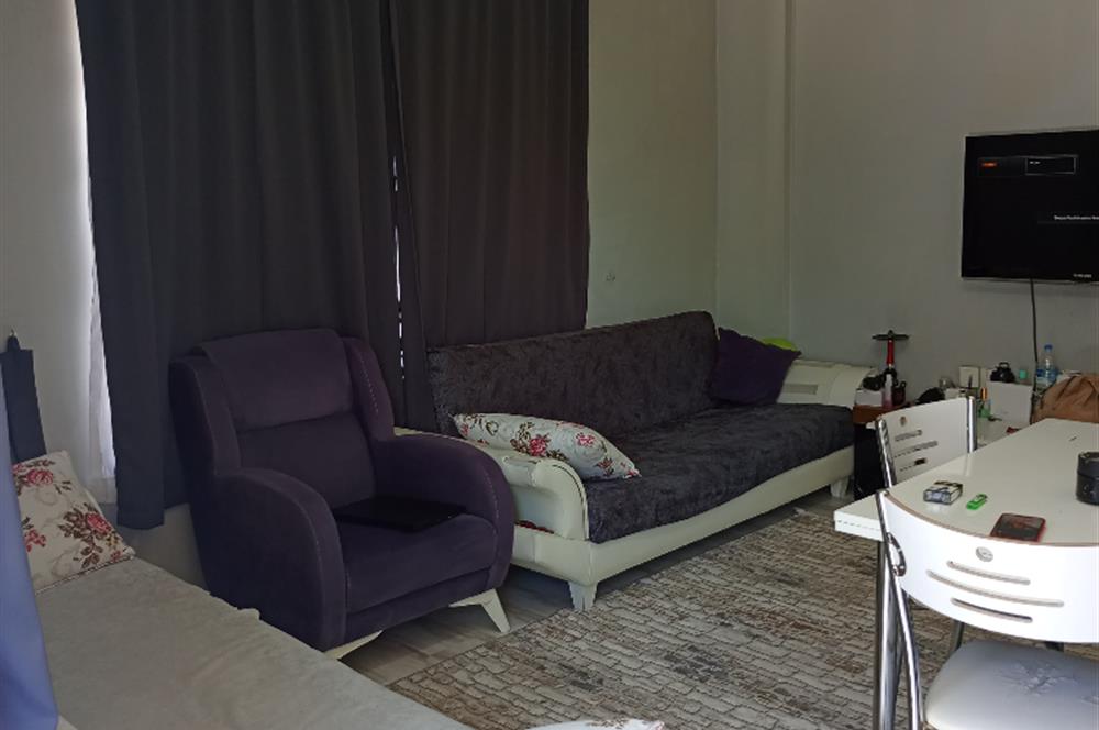 FAHRİ KİRAZ LİSESİ YAKINI 1+1 GENİŞ FULL EŞYALI YATIRIMLIK SATILIK DAİRE