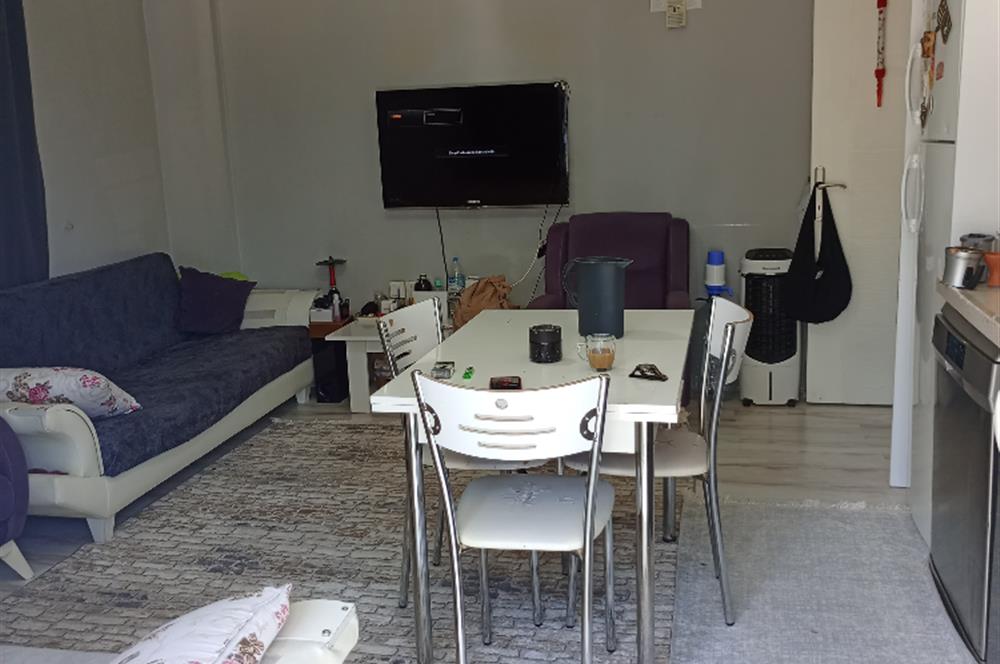 FAHRİ KİRAZ LİSESİ YAKINI 1+1 GENİŞ FULL EŞYALI YATIRIMLIK SATILIK DAİRE
