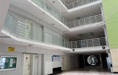 Esenyurt Cumhuriyet Mahallesi'nde Rezidans Konforunda 3+1 Geniş Daire – 150 m² – 3 WC / 2 Banyo