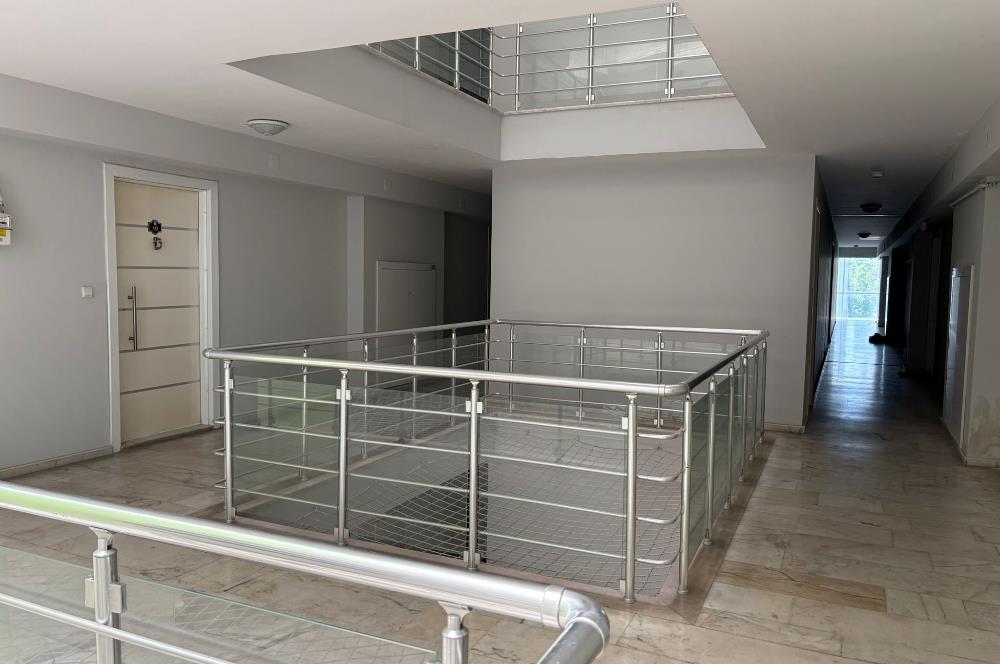Esenyurt Cumhuriyet Mahallesi'nde Rezidans Konforunda 3+1 Geniş Daire – 150 m² – 3 WC / 2 Banyo