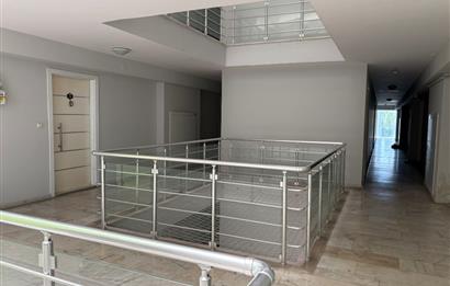 Esenyurt Cumhuriyet Mahallesi'nde Rezidans Konforunda 3+1 Geniş Daire – 150 m² – 3 WC / 2 Banyo