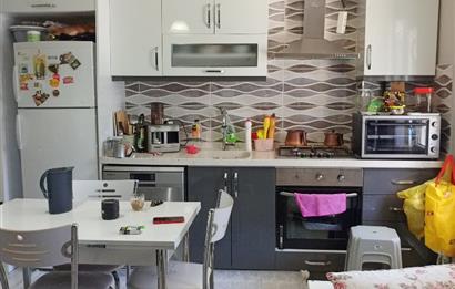 FAHRİ KİRAZ LİSESİ YAKINI 1+1 GENİŞ FULL EŞYALI YATIRIMLIK SATILIK DAİRE